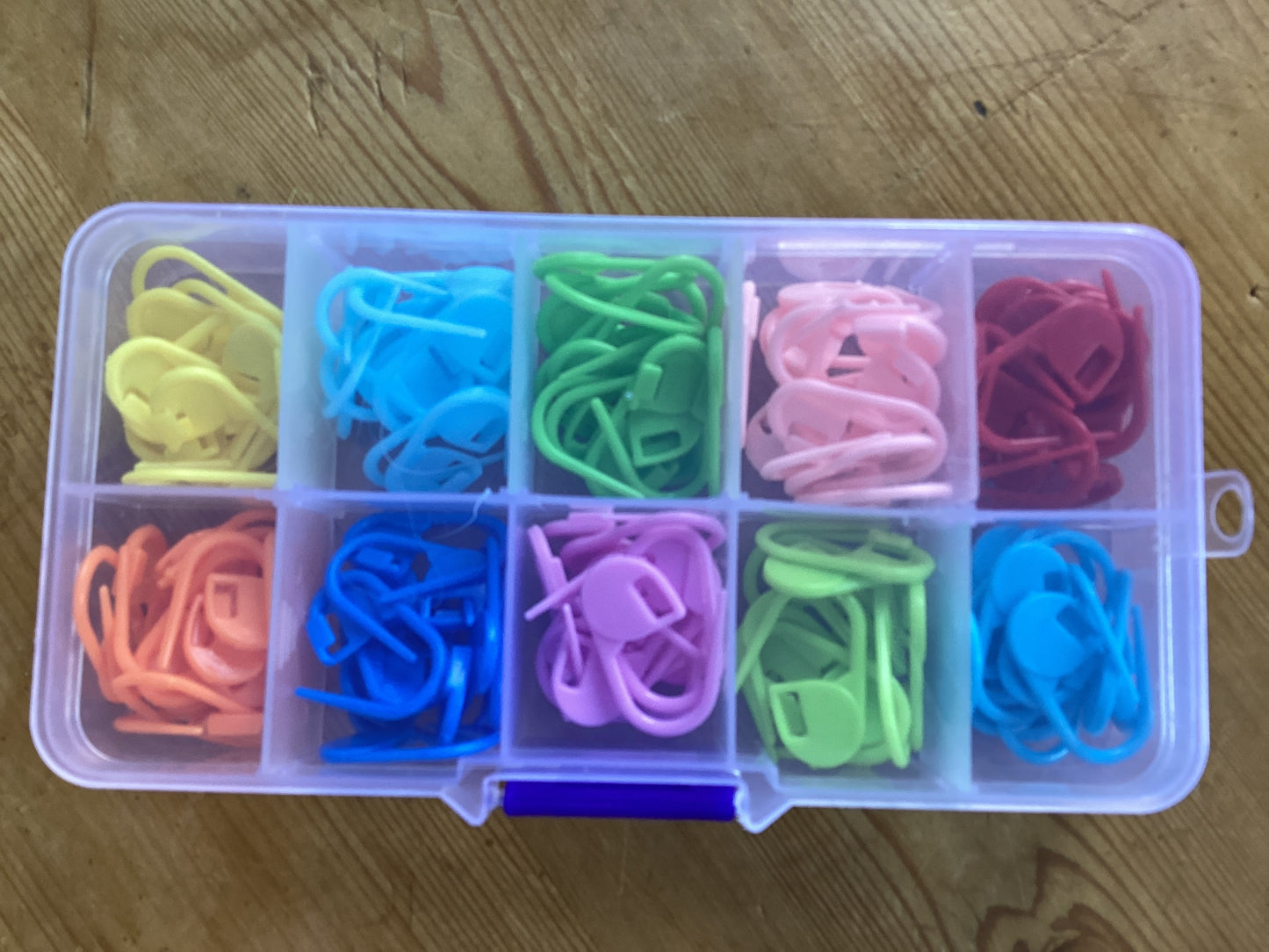 Plastic stitch markers (unbranded)